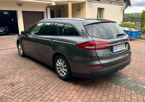 Ford Mondeo cena 72900 przebieg: 169780, rok produkcji 2019 z Gdańsk małe 301